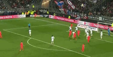 赵松源：想要帮助球队要先适应打法；希望脚下和头球兼备