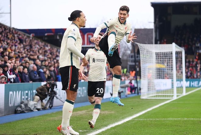 欧冠淘汰赛前瞻：拜仁客战曼城,