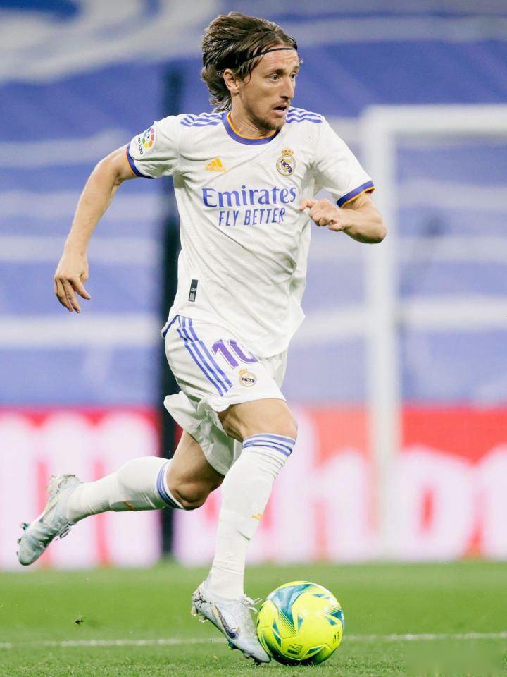 巴黎圣日耳曼梅西助攻内马尔进球