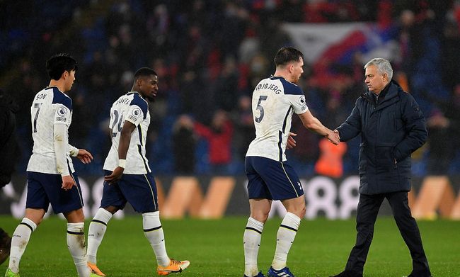 战海港两射一传，林加德加盟首尔65场比赛以来首次单场造3球